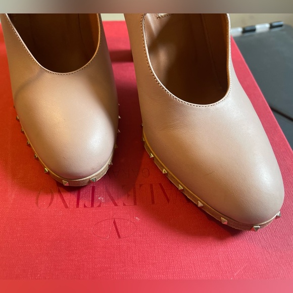 Valentino Garavani Mary Jane Size 36 EUC Blush Pink Color - Picture 2 of 15